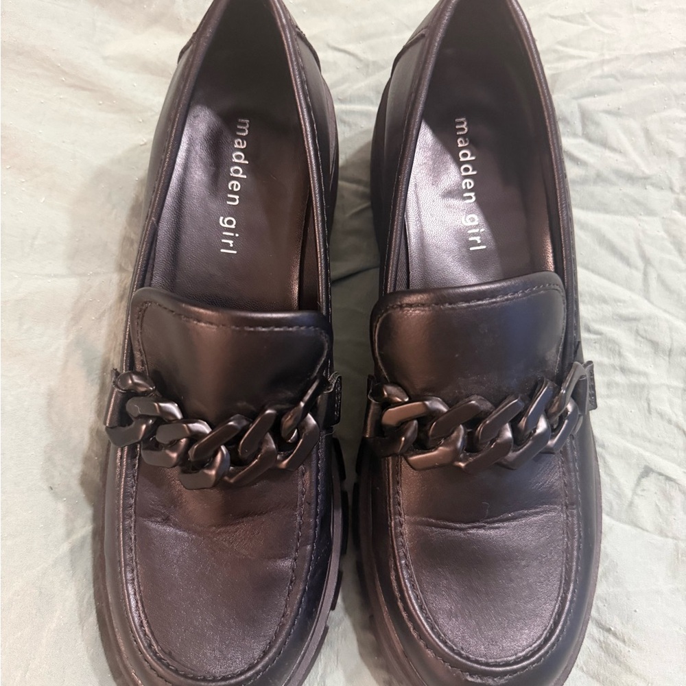 Madden Girl Black Chain Embellished Flats